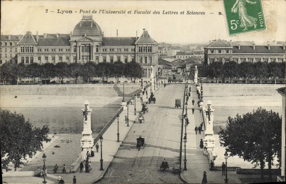 Lyon - Universitätbrücke und Fakultät für Literatur und Wissenschaften — B. - Vorderseite