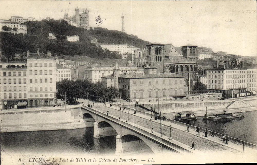 LYON — Die Brücke von Tilsit und der Fourvière-Hügel — LL. - Vorderseite