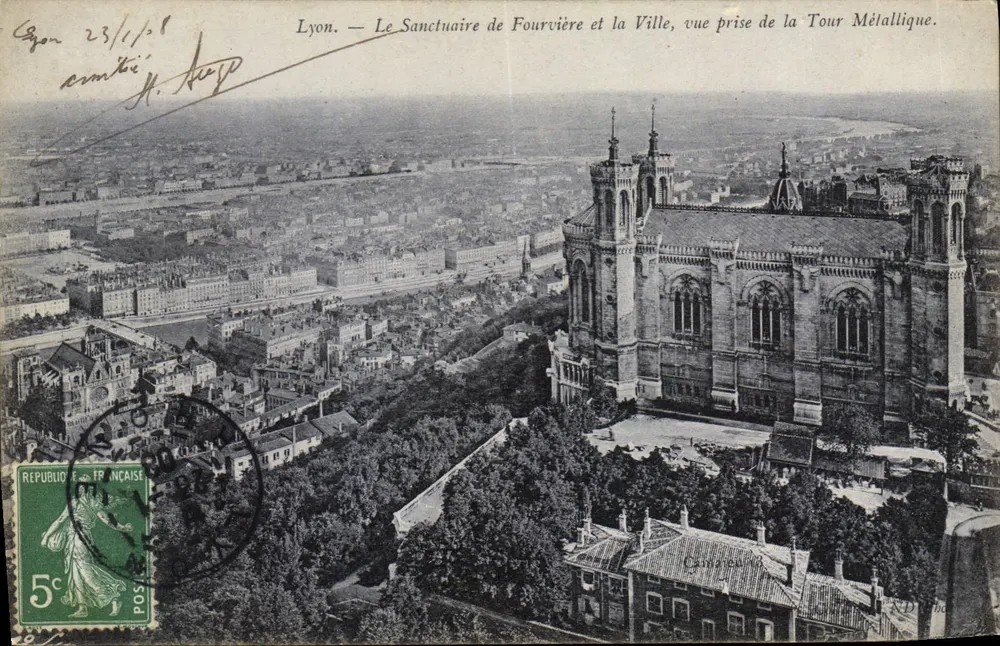 Lyon — Das Heiligtum Fourvière und die Stadt, Aufnahme von der Metalltürme — Camerepia - Vorderseite