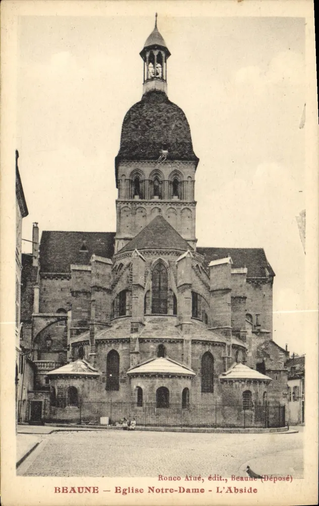 Beaune — Igreja de Nossa Senhora — A Abside - Frente
