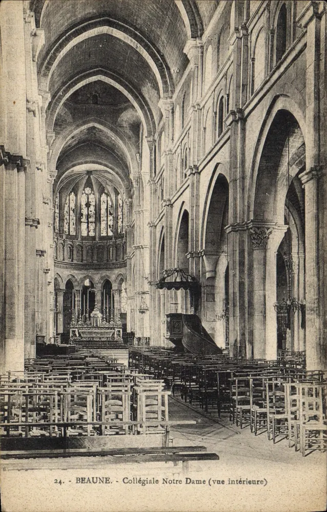 Beaune - Colegiata de Nossa Senhora (vista interior) — Editor: Livraria d'Art, Beaune, n° 24 - Frente