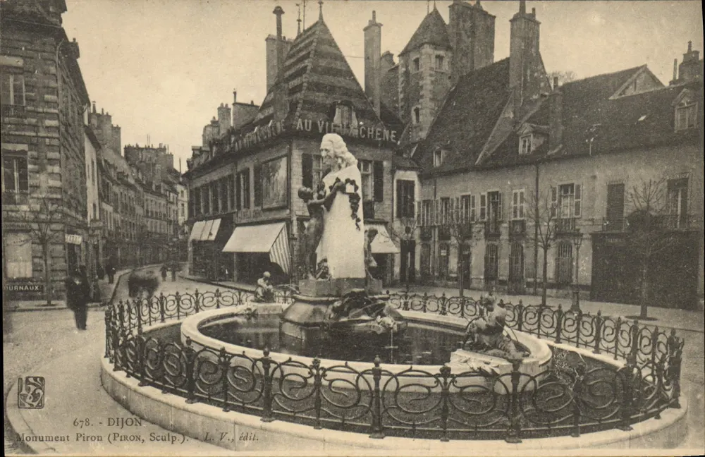 Dijon — Monument Piron (Piron, Escultor) — L. V., edit. - Frente