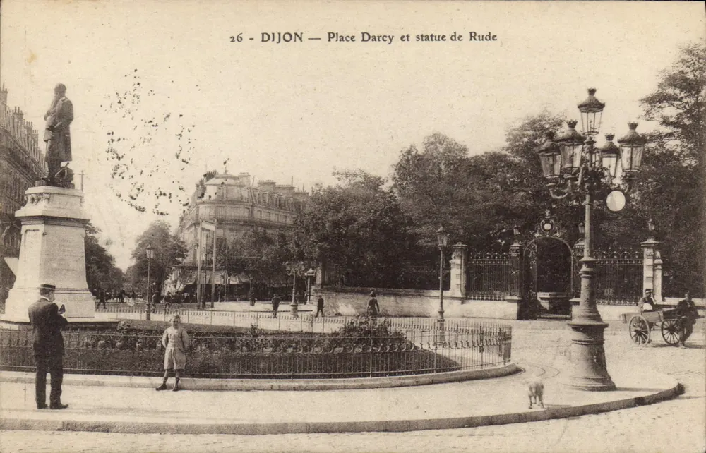 Dijon — Praça Darcy e estátua de Rude — edição anônima n°26 - Frente