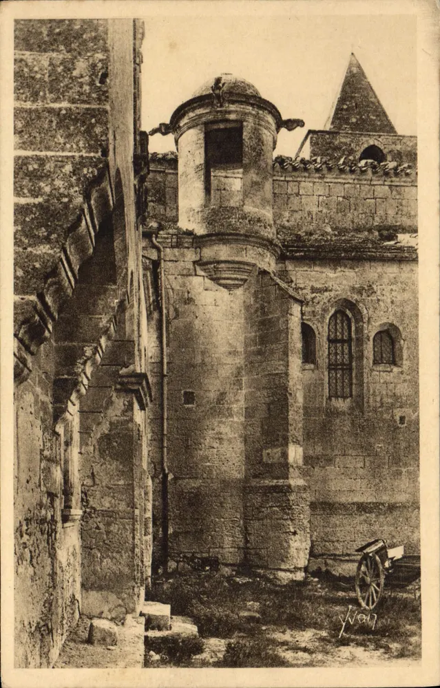 Les Baux (Bouches-du-Rhône) — Die Laterne der Toten — Éditions d'Art Yvon, Paris - Vorderseite