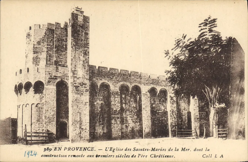 Kirche der Saintes-Maries de la Mer — Provence — Coll L A - Vorderseite