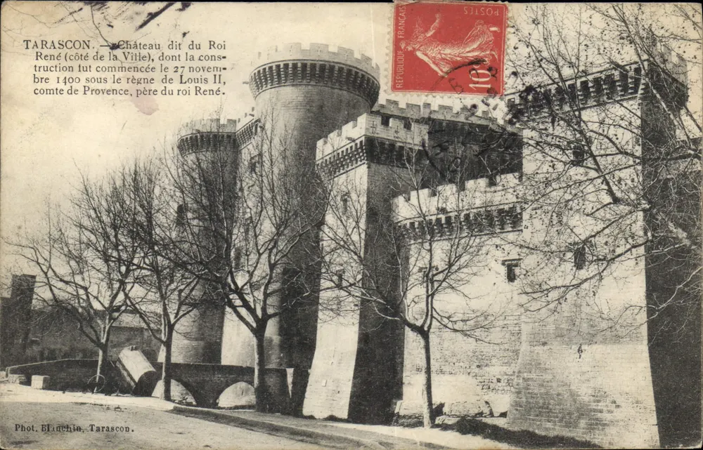 Tarascon — Schloss genannt Schloss des Königs René (Seite der Stadt) — Fot. Blanchin, Tarascon - Vorderseite