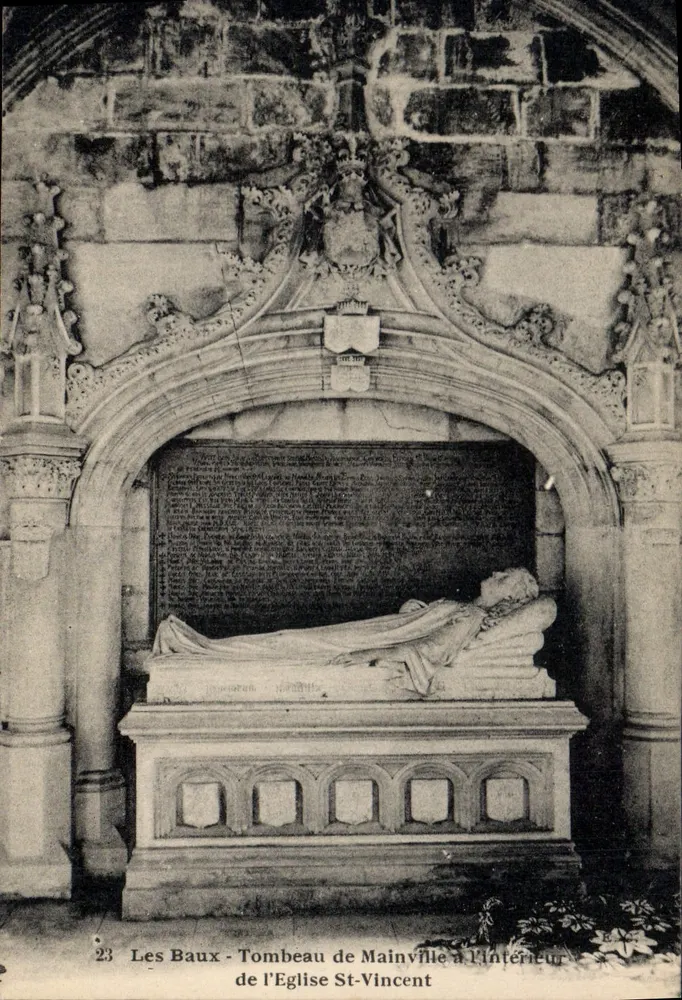 Les Baux — Grabmal Mainville im Inneren der Kirche Saint-Vincent - Vorderseite