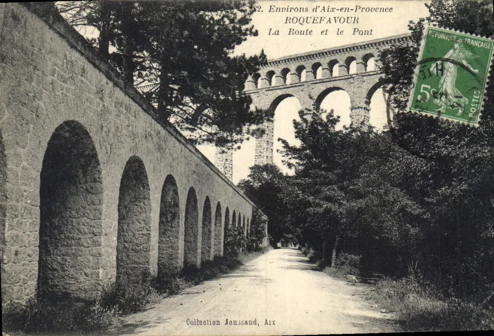Roquefavour — La Route et le Pont — Collection Jaussaud, Aix - Vorderseite