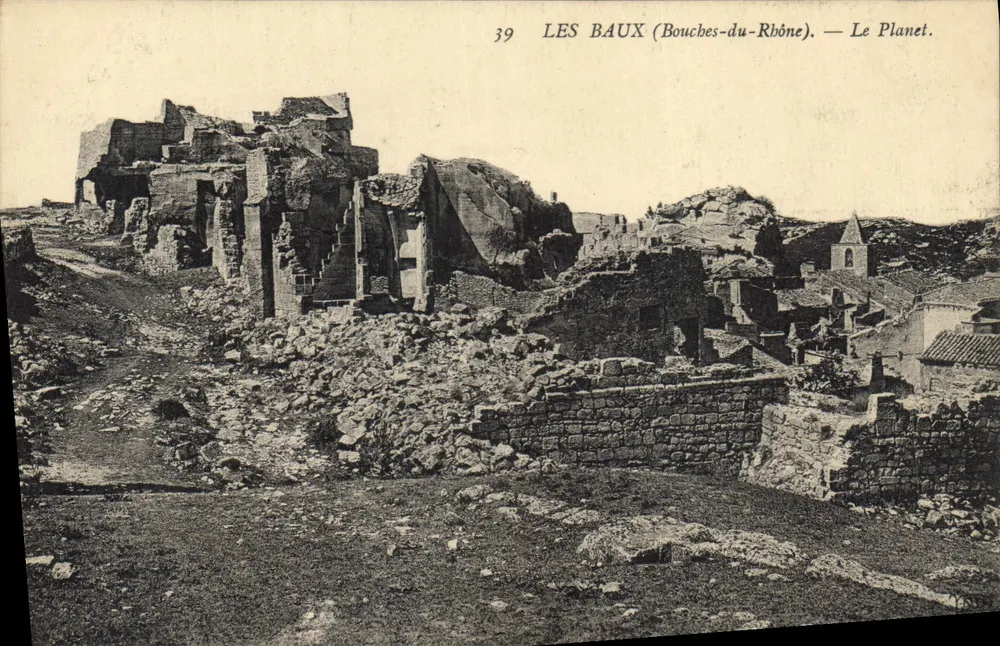 Les Baux (Bouches-du-Rhône) — Le Planet. - Anverso