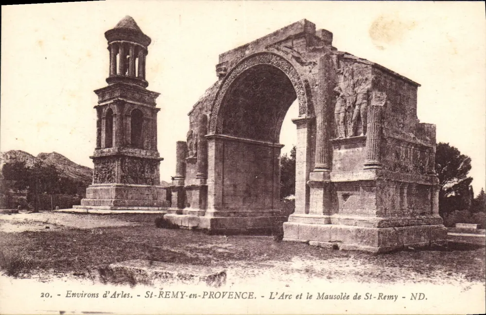St-Rémy-en-Provence — Der Bogen und das Mausoleum von St-Rémy — ND. - Vorderseite