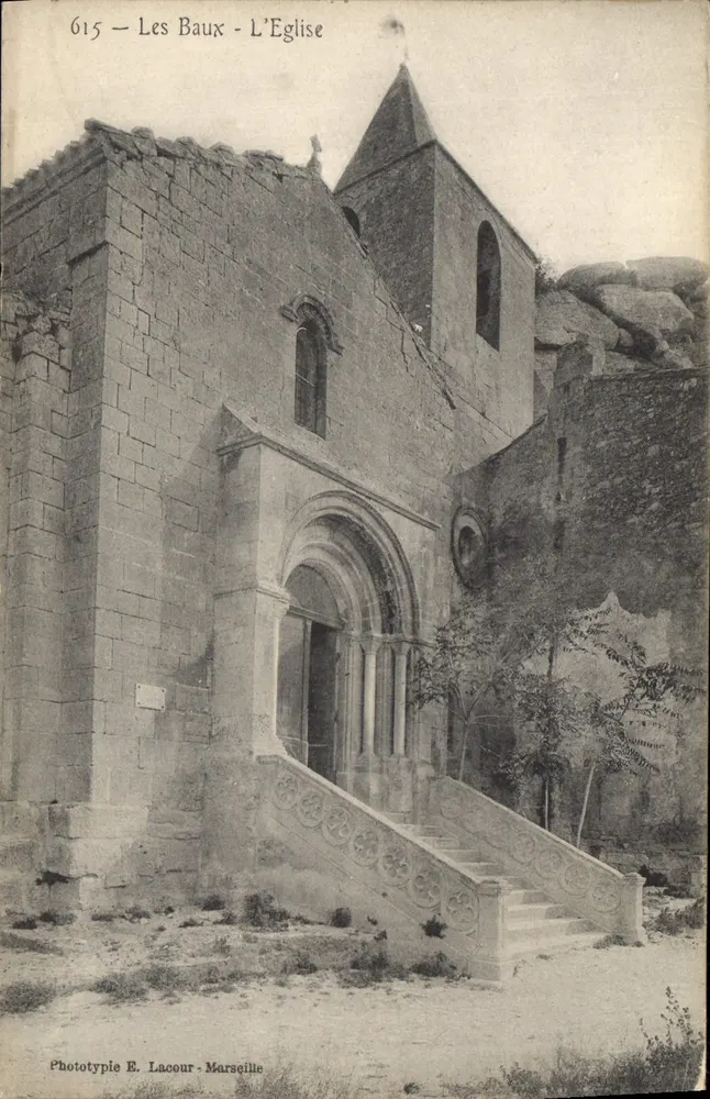 Les Baux — A Igreja — Fototipia E. Lacour - Marseille, n°615 - Frente