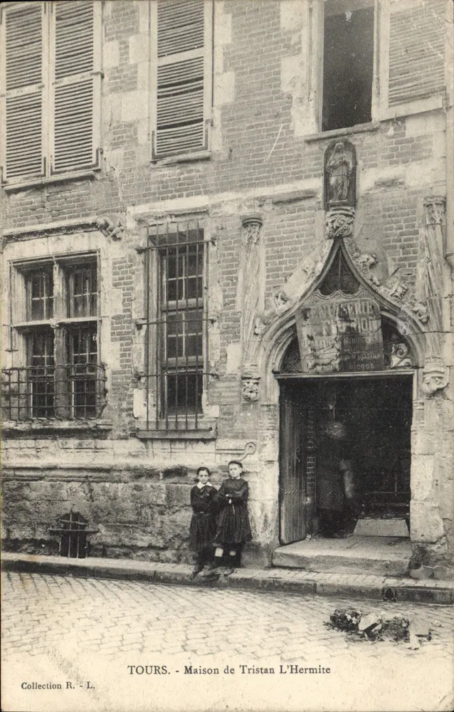 Tours - Casa de Tristan L'Hermite — Coleção R.-L. — Série 1900 - Frente
