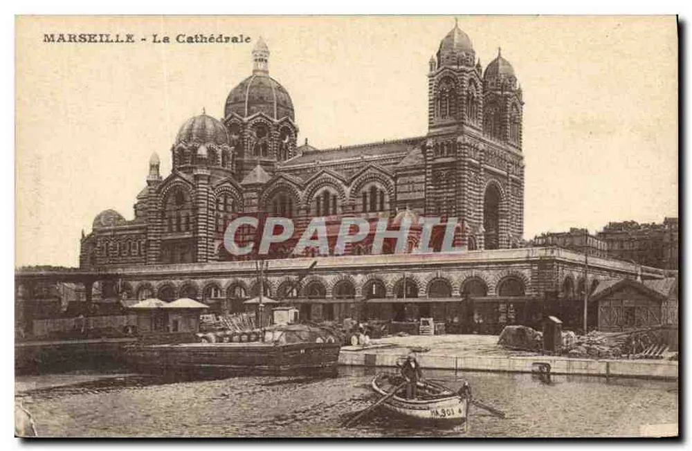 Marseille - A Catedral — vista do porto com barcos — n° 3014 - Frente