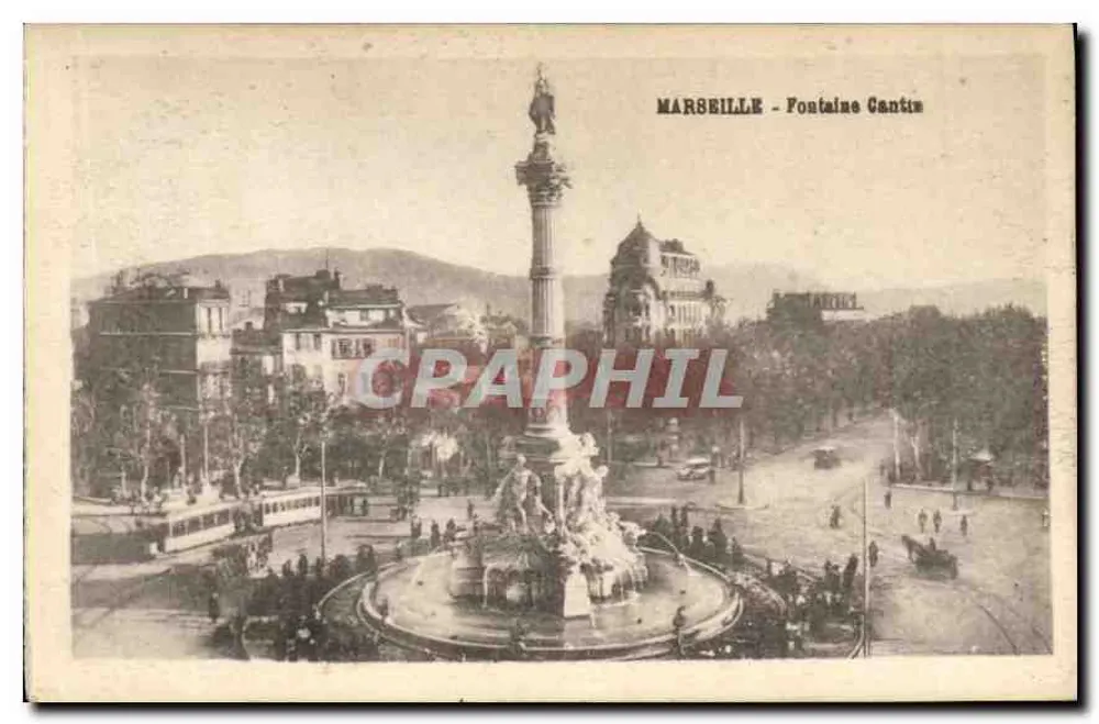 Marselha - Fontaine Cantie — vista da praça com coluna e fonte, editor não visível - Frente