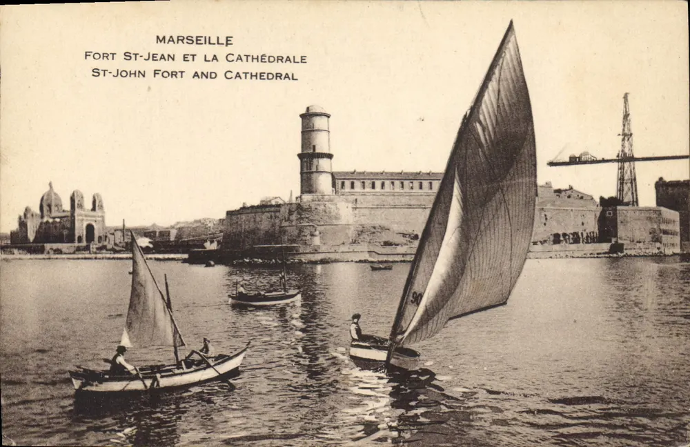 Marseille — Fort Saint-Jean et la Cathédrale — éditeur non identifié - Recto