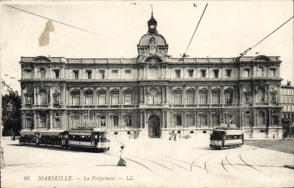 Marselha — A Prefeitura — LL. n°26 - Frente