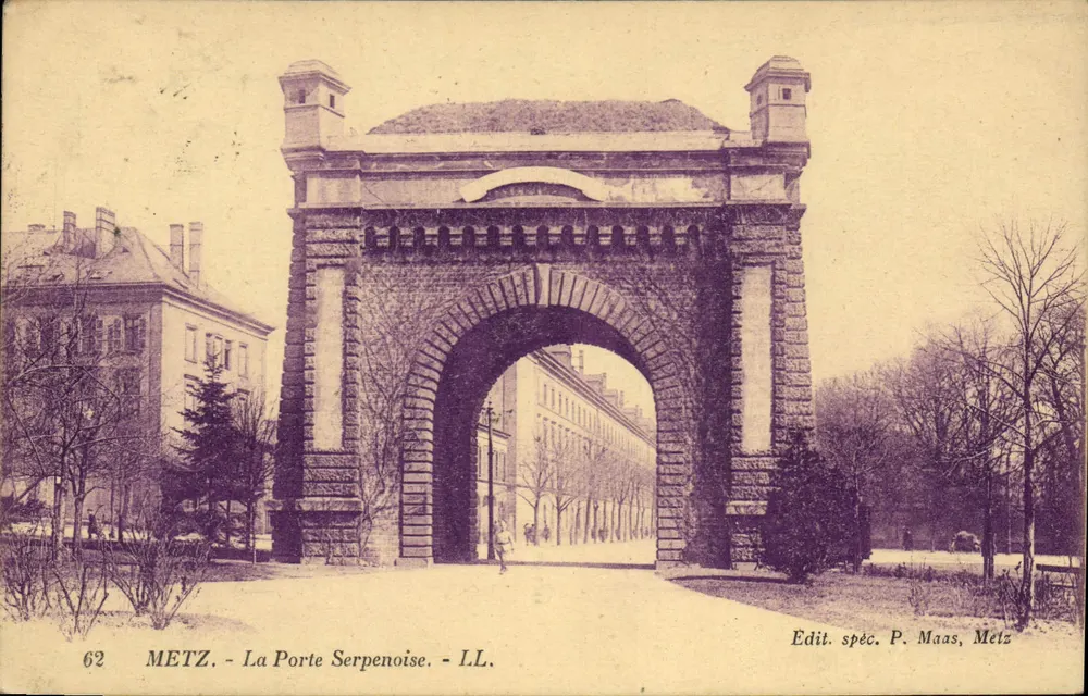 METZ - A Porta Serpnoise — editor P. Maas, n°62 - Frente