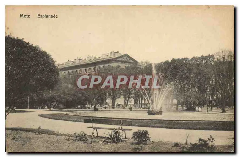 Metz Esplanade — vista do parque com fonte — F. Conrad, Metz - Frente