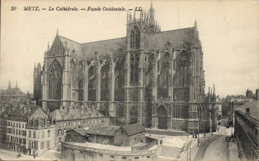 Metz — A Catedral — Fachada Ocidental — LL - Frente