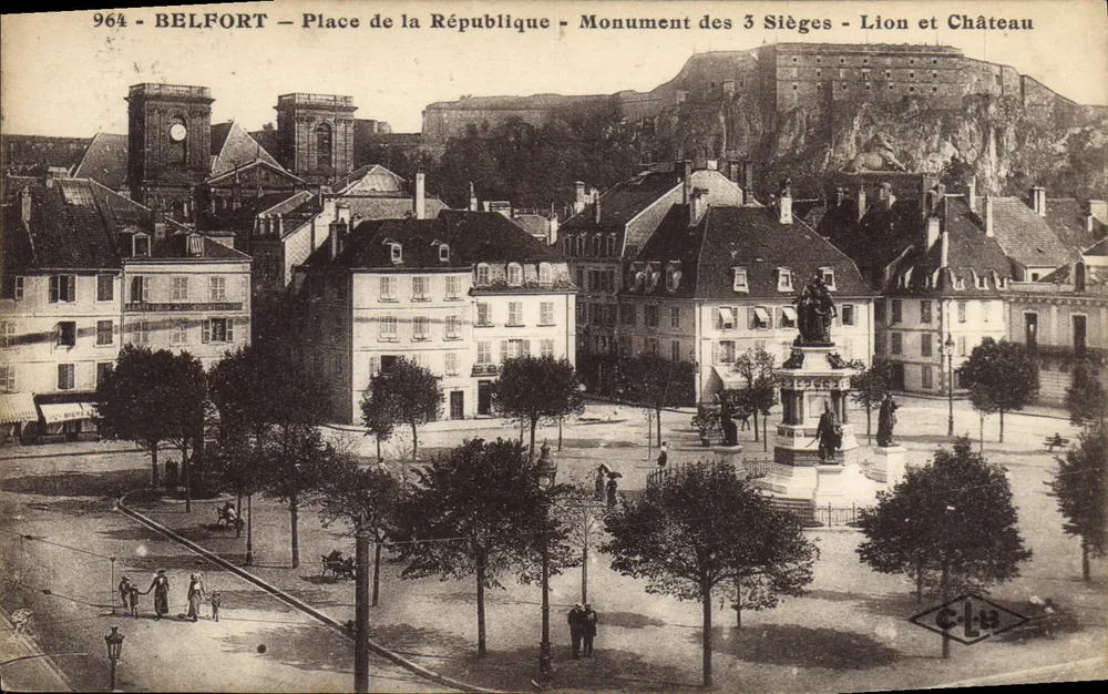 Belfort — Place de la République — Monument des 3 Sièges — Lion et Château - Front