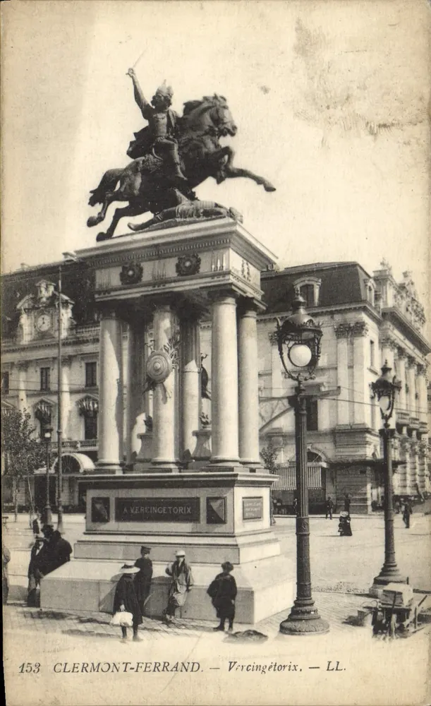 Clermont-Ferrand — Monumento a Vercingétorix — LL, n° 153 - Frente