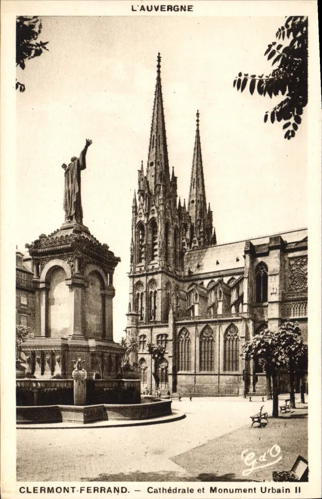 Clermont-Ferrand — Cathédrale et Monument Urbain II — J. Gouttefanges, édit. (P.-d.-D.) - Recto