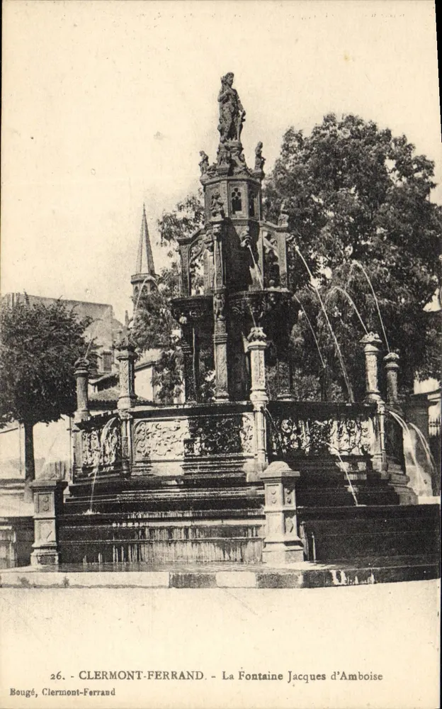 Clermont-Ferrand — La Fontaine Jacques d'Amboise — Bougé, Clermont-Ferrand - Recto