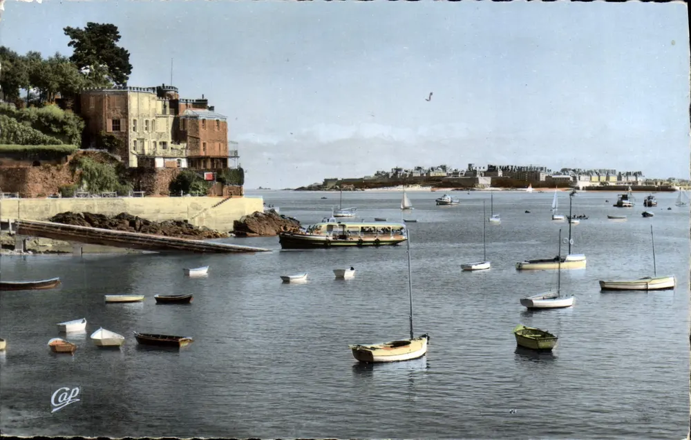 Vista para Saint-Malo — Dinard — C.A.P. (n° 205) - Frente