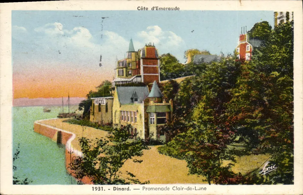 Dinard — Promenade Clair-de-Lune — Hotel — Loïc - Frente