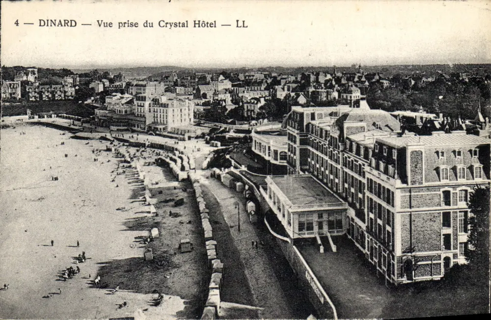 Dinard — Vista presa dal Crystal Hotel — LL - Recto