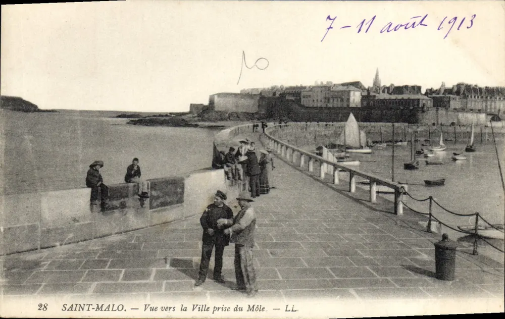 Saint-Malo — Blick auf die Stadt vom Môle aus — LL. n°28 - Vorderseite