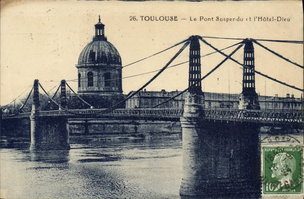 Toulouse — Die Hängebrücke und das Hôtel-Dieu - Vorderseite