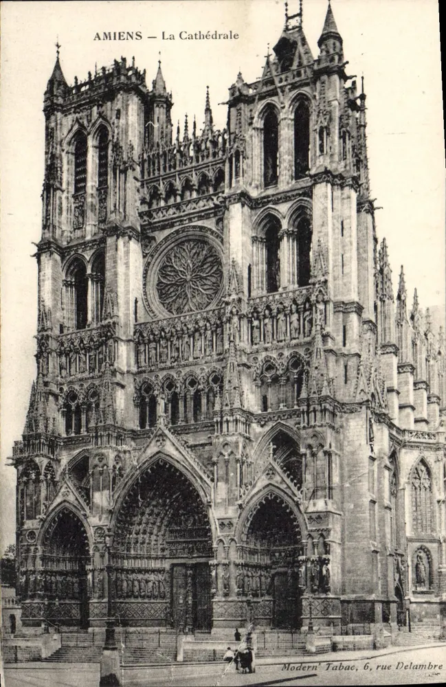 Amiens — A Catedral — Modern Tabac, 6, rue Delambre - Frente