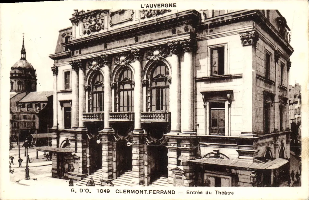 Clermont-Ferrand — Entrada do Teatro — G. D'O. 1049 - Frente