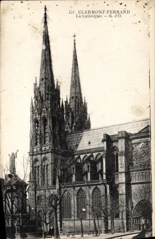 Clermont-Ferrand — De Kathedraal — G. d'O. — n°452 - Voorkant