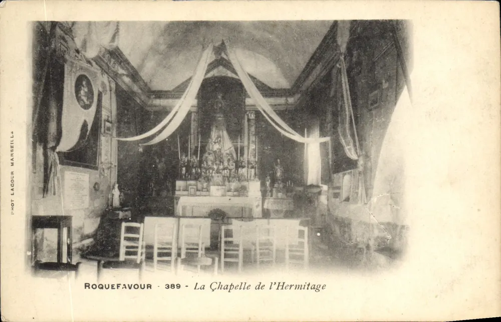 Roquefavour - The Chapel of the Hermitage — Photo. Lagour Marseille 389 - Front