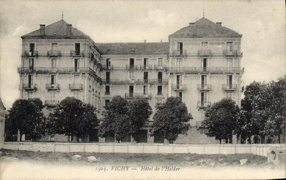 Vichy — Hotel de l'Helder — n° 1503 - Frente