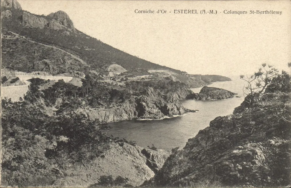 Corniche d'Or - ESTEREL (A.-M.) - Calanques St-Barthélemy - Frente