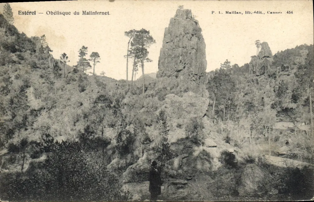Estérel — Obélisque do Malinfernet — P. I. Maillan, lib.édit., Cannes 454 - Frente