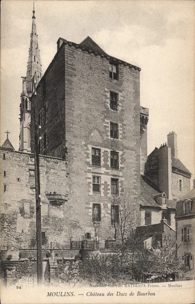 Moulins — Castelo dos Duques de Bourbon — Novas Galerias MATHIAUX Frères — n°24 - Frente