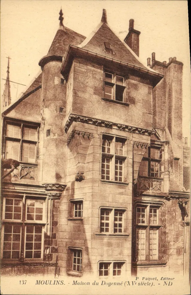 Molen - Huis van de Doyenné (15e eeuw) — P. Paquet, Uitgever — N° 137 - Voorkant