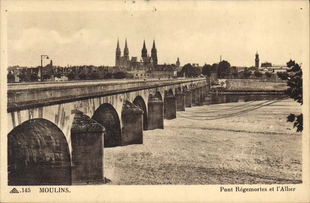 Mill - Bridge Régemortes and the Allier — Vintage Postcard/Antike Ansichtskarte n°145, publisher C° des Arts Photomécaniques Strasbourg - Front