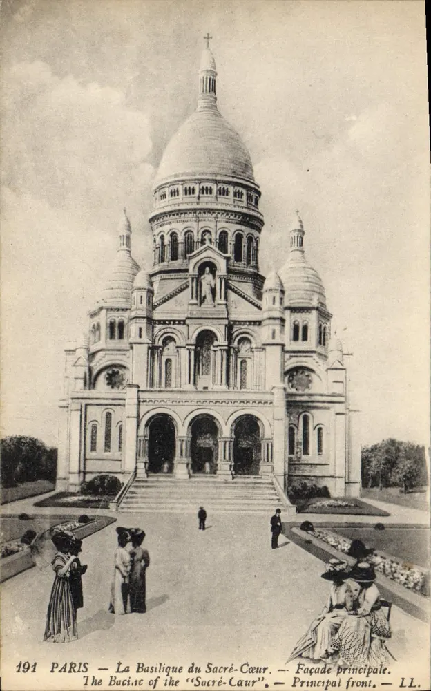 Paris — A Basílica do Sagrado Coração — Fachada principal — LL - Frente