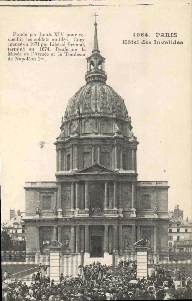 Hôtel des Invalides — Domo e multidão — editor Paris 4064 - Frente
