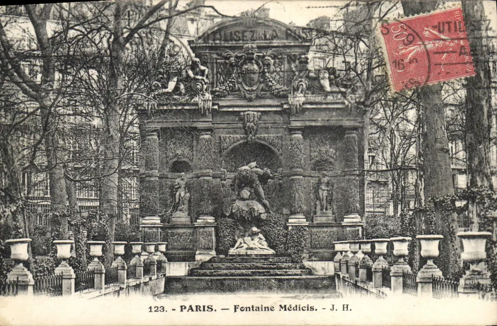 Paris — Fonte Médicis — J. H. n°123 - Frente