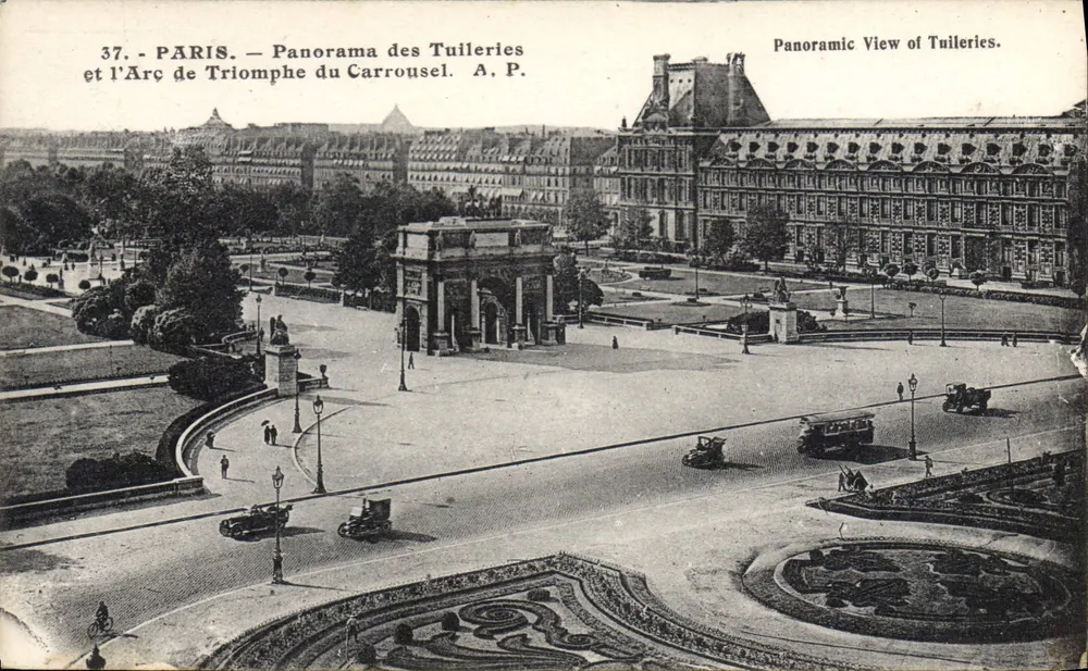 Paris — Panorama der Tuileries und des Arc de Triomphe du Carrousel — A. P. - Vorderseite
