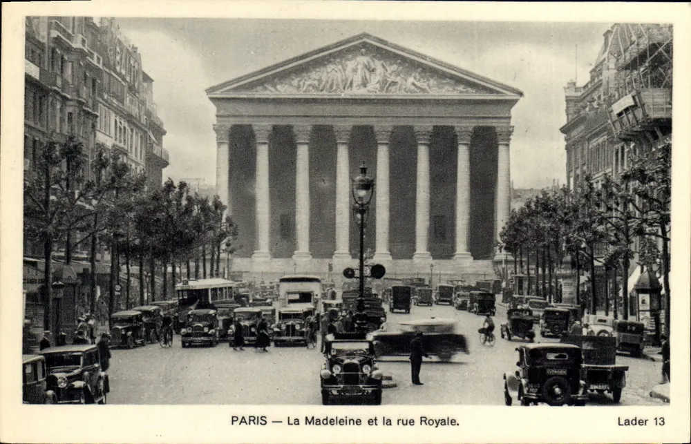 PARIS — La Madeleine et la rue Royale — Lader 13 - Recto