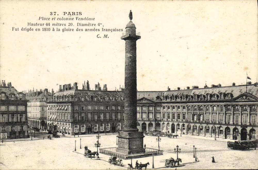 Place Vendôme — Coluna Vendôme — C. M. editor - Frente