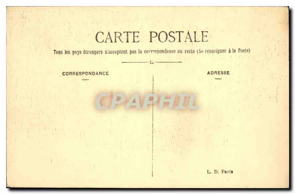Paris — La Tour St-Jacques et la rue de Rivoli — L. D. - Verso
