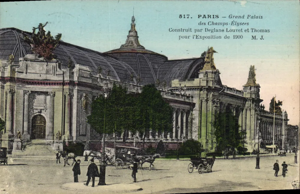 Paris — Grand Palais dos Campos Elísios — Construído por Deglane Louvet e Thomas para a Exposição de 1900 — M. J. — n° 517 - Frente